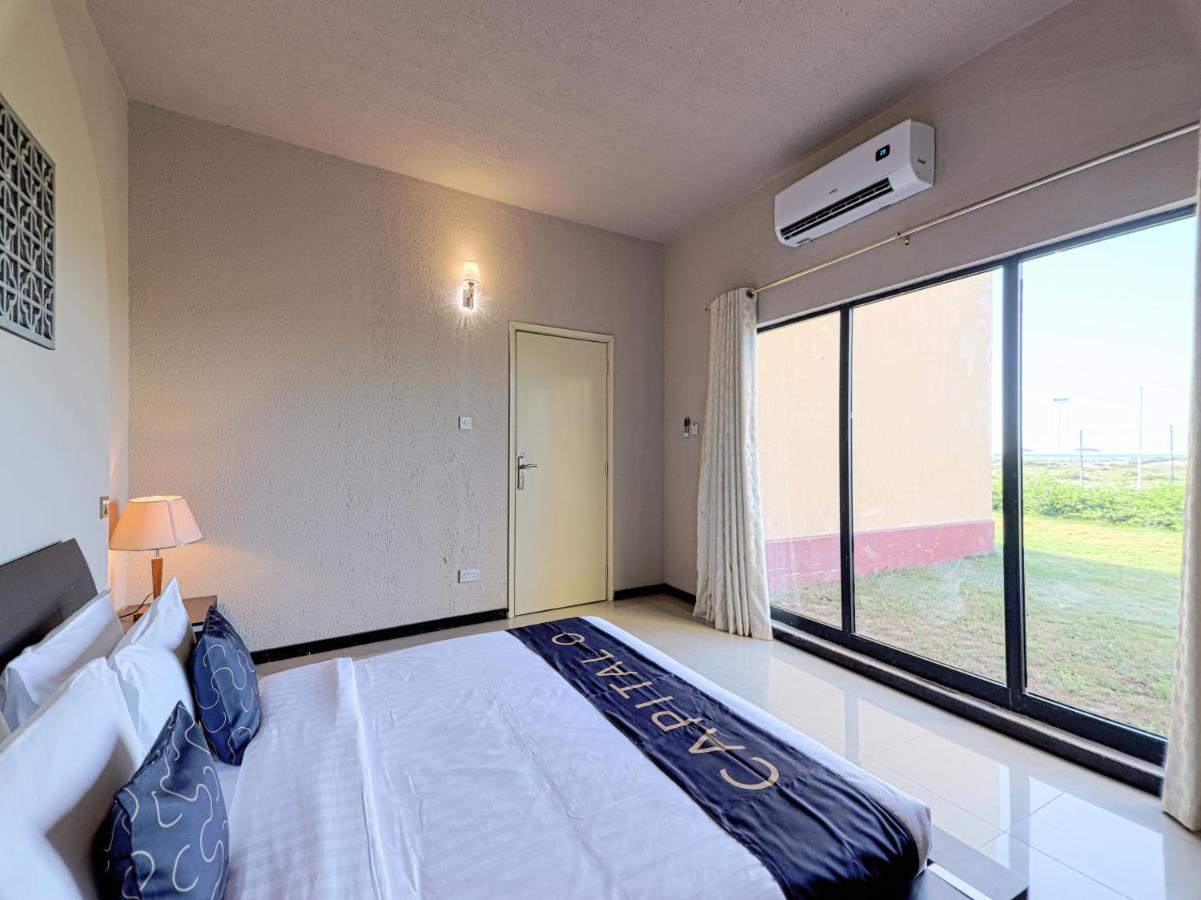 Capital O133 Al Sawadi Beach & 3*